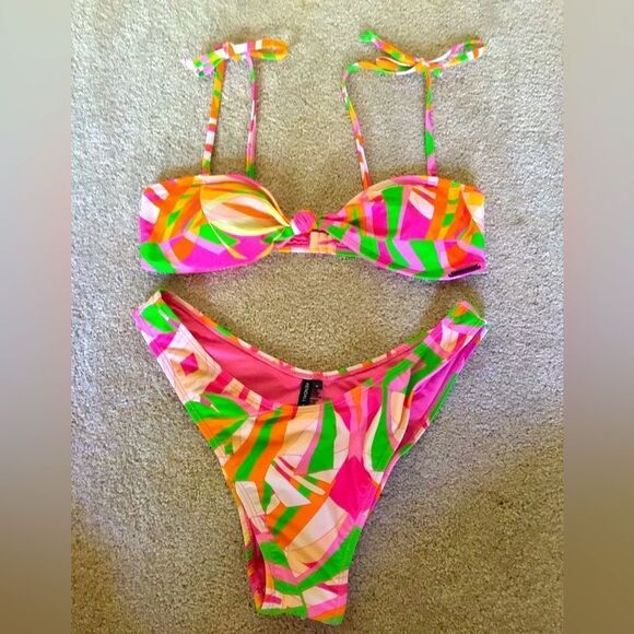 NWOT Kendall & Kylie Vibrant Multicolor High Wasted Cheeky Bikini Set - Picture 1 of 5